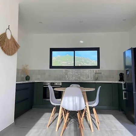 Mini Neuve Avec Terrasse Et Jardin A 800 Metres De La Riviere Et 5 Km De La